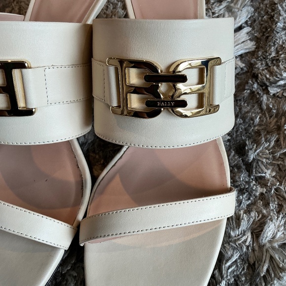 Bally Cream Slip On Heels - Picture 2 of 8